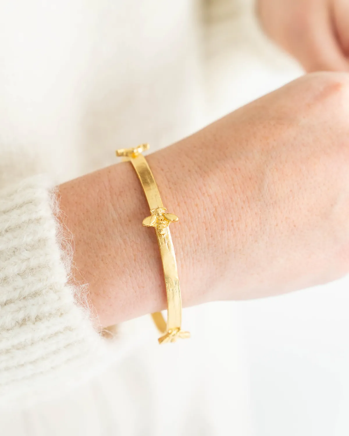 Bee Bangle|Susan Shaw Online