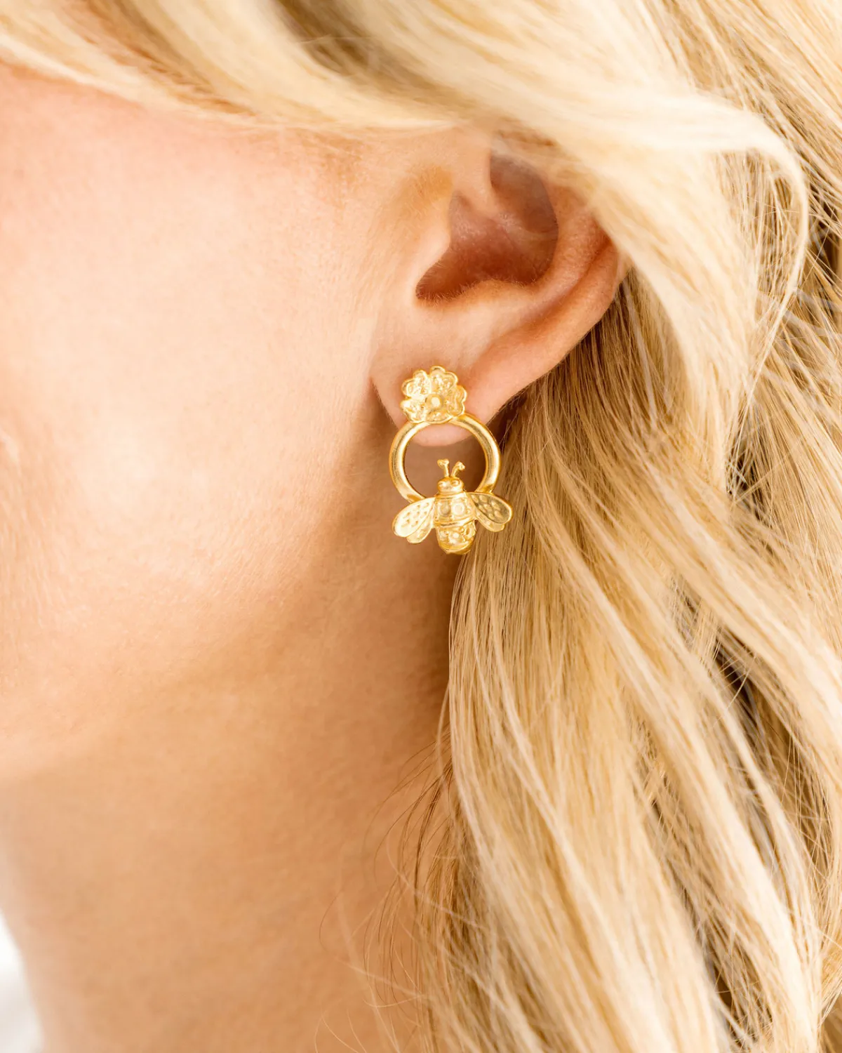 Poppy Bee Studs|Susan Shaw New