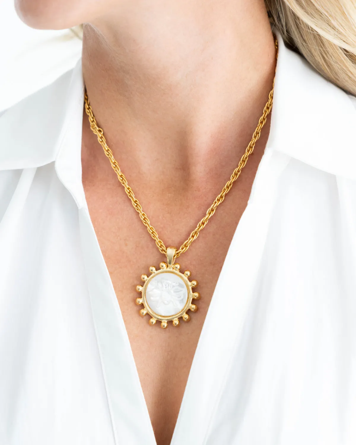 Sophie Engraved Bee Necklace|Susan Shaw New
